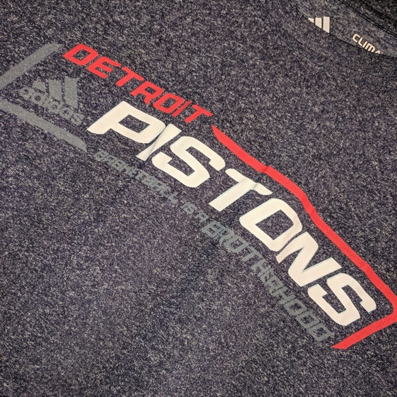 adidas ClimaCool Detroit Pistons Long Sleeve Shirt - Picture 2 of 3